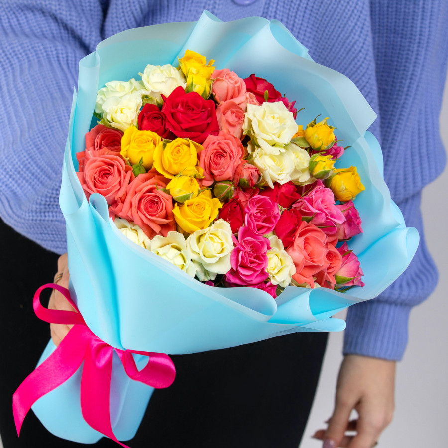17 Кустовых Роз Микс (40 см.)