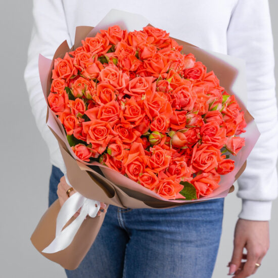 25 Кустовых Коралловых Роз (40 см.)