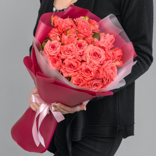 25 Кустовых Коралловых Роз (50 см.)