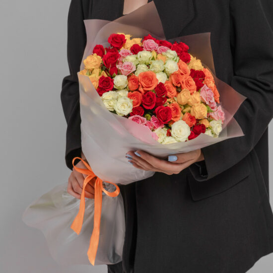 25 Кустовых Роз Микс (50 см.)